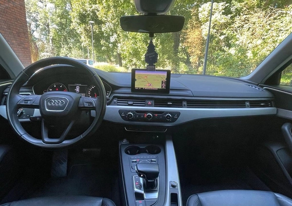 Audi A4 cena 77700 przebieg: 180000, rok produkcji 2019 z Malbork małe 466